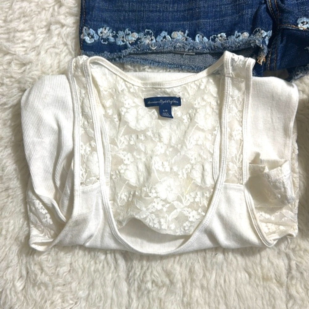 | Hollister Jean Short's American Eagle White Lace Shirt | EC